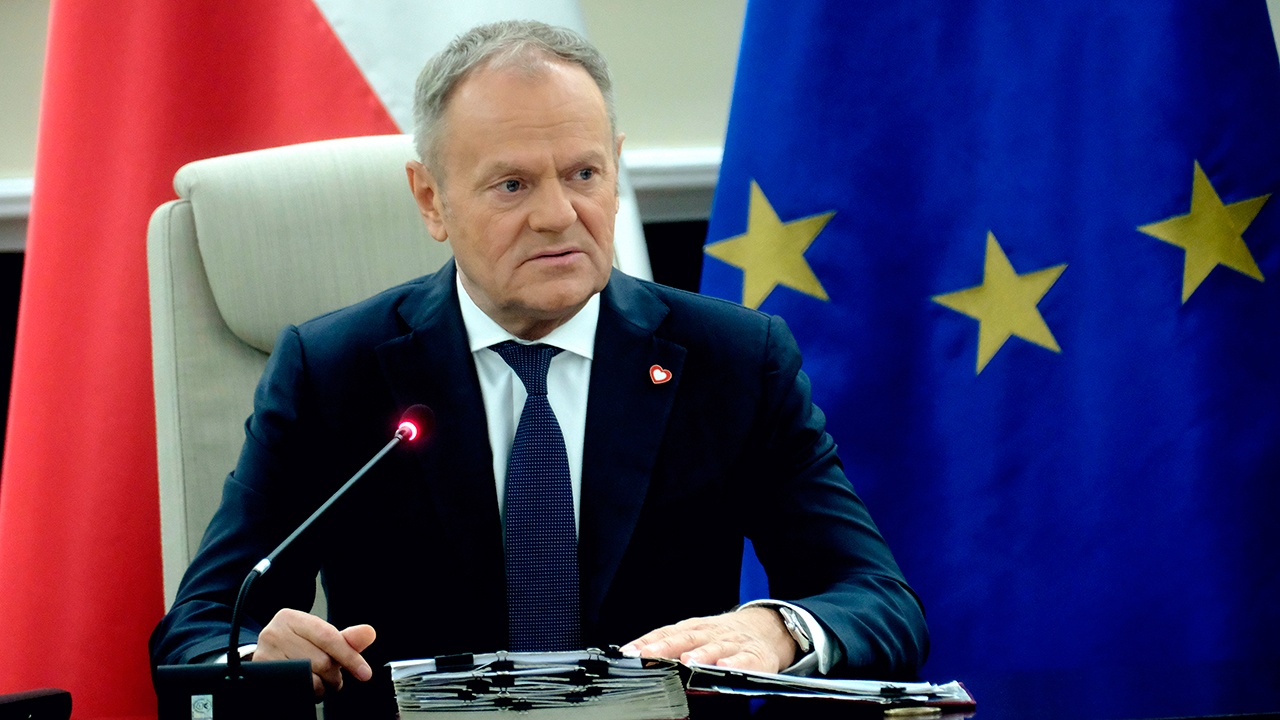 Туск исключил участие Польши в многонациональной военной помощи Украине