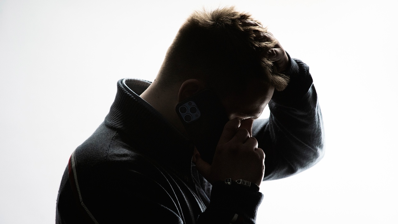 Путин дал совет, как общаться с мошенниками по телефону