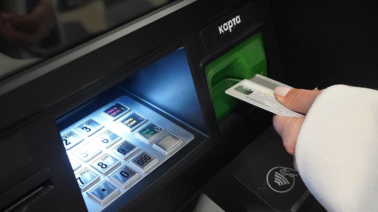 Путин назвал опасным госрегулирование рыночных цен 