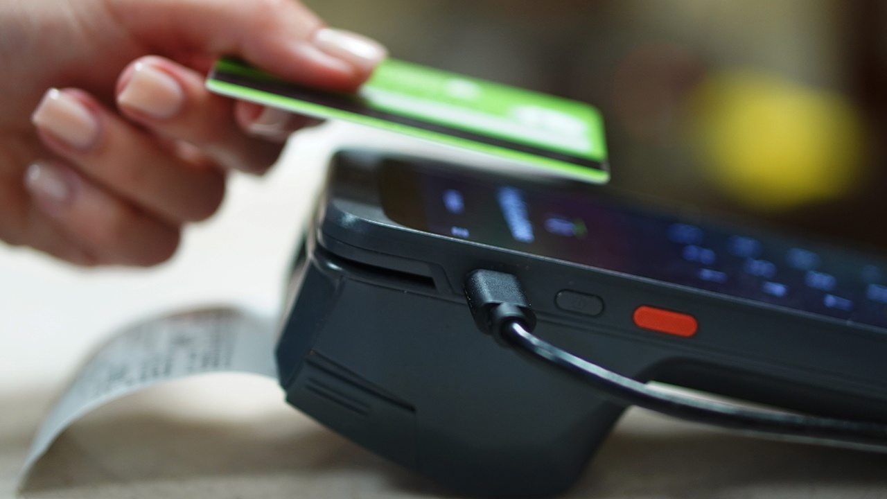 Путин заверил, что НДС не будет вечно на уровне 22%