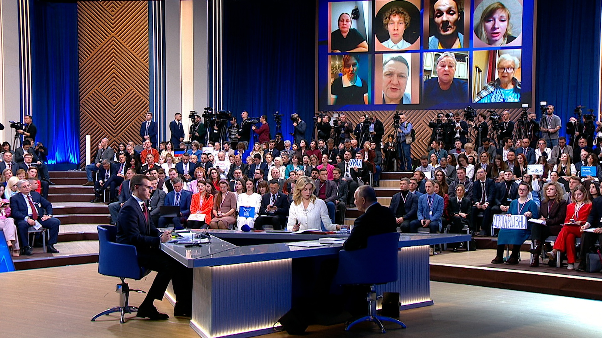 Путин: западные «коллеги» активно помогают возврату российских ученых на родину