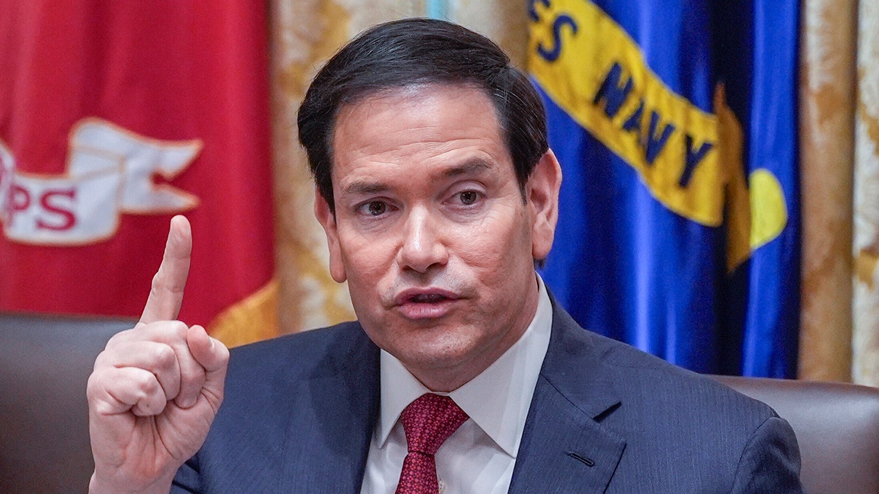 Рубио признал, что не сможет отвечать на вопросы журналистов 4,5 часа, как Путин