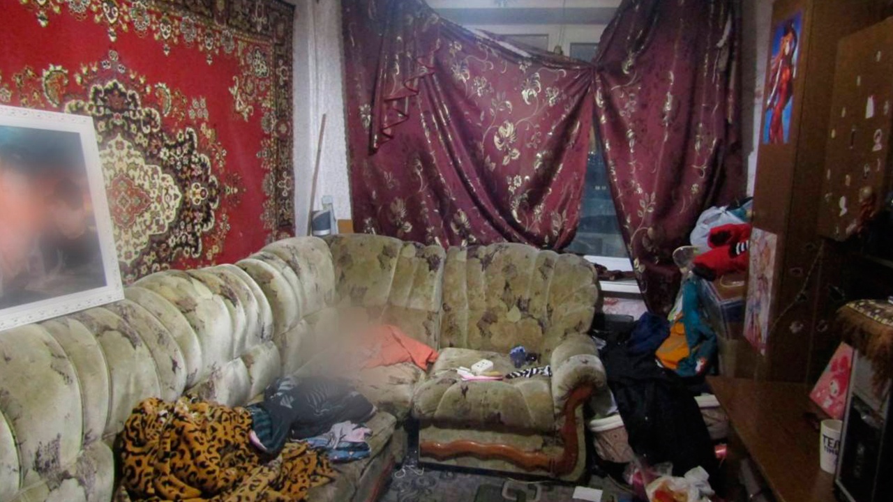 В Норильске младенец умер от голода, пока его мать была в гостях