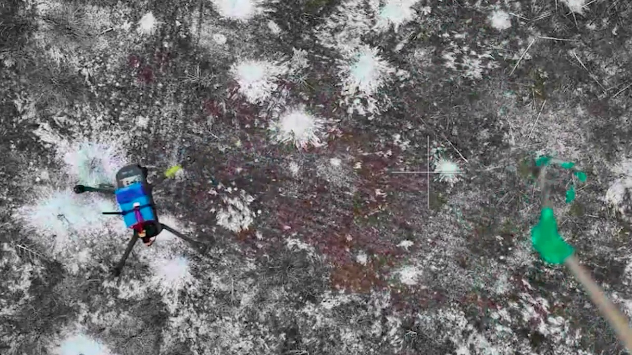 МО РФ показало нейтрализацию коптера ВСУ устройством «Веревка»