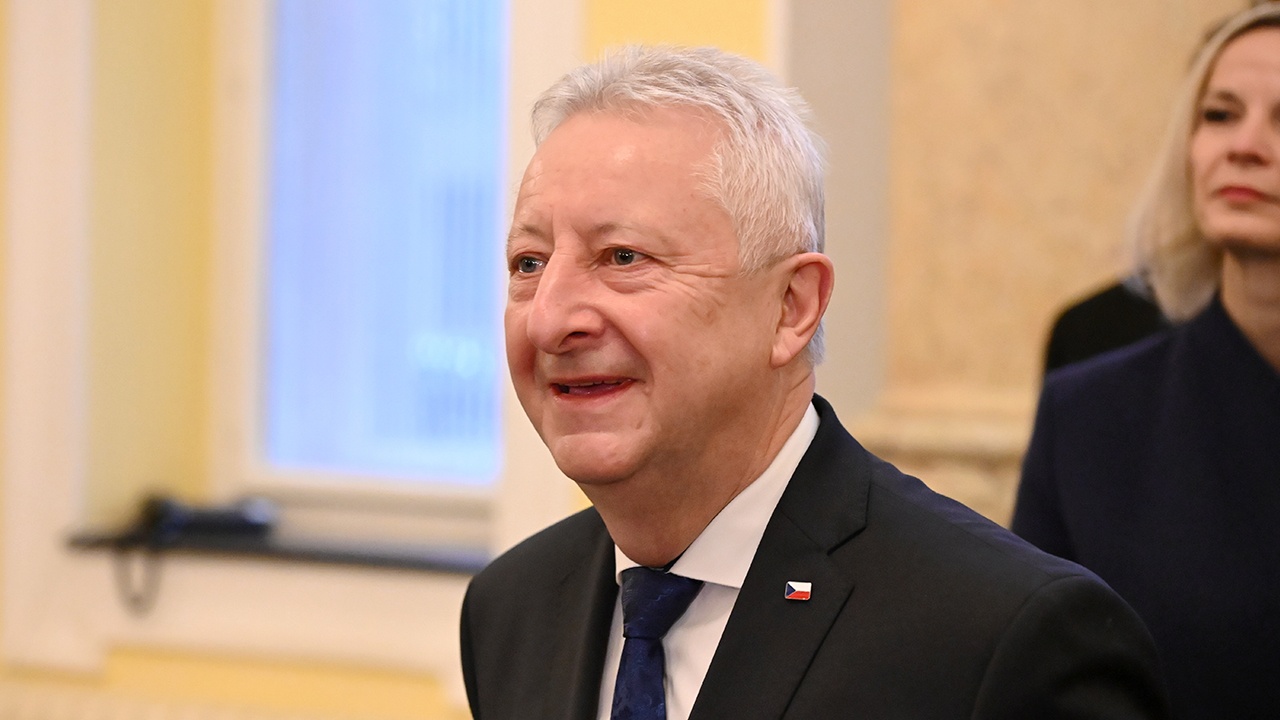 Новый глава Минобороны Чехии отказался от поездки на Украину