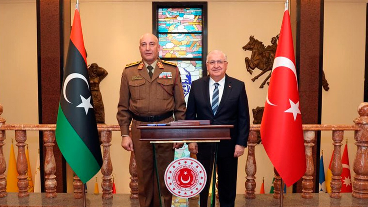 Ливия подтвердила гибель начальника штаба ВС в авиакатастрофе у Анкары