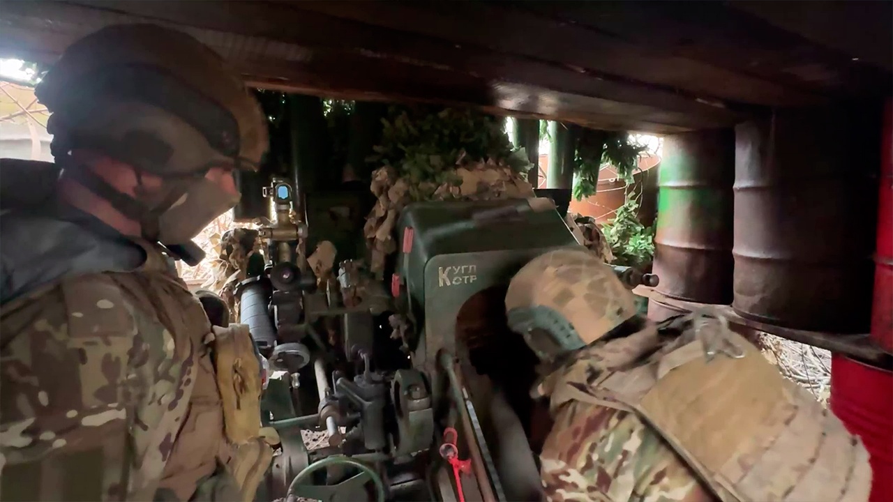 Расчеты Д-30 поразили опорный пункт ВСУ в Сумской области