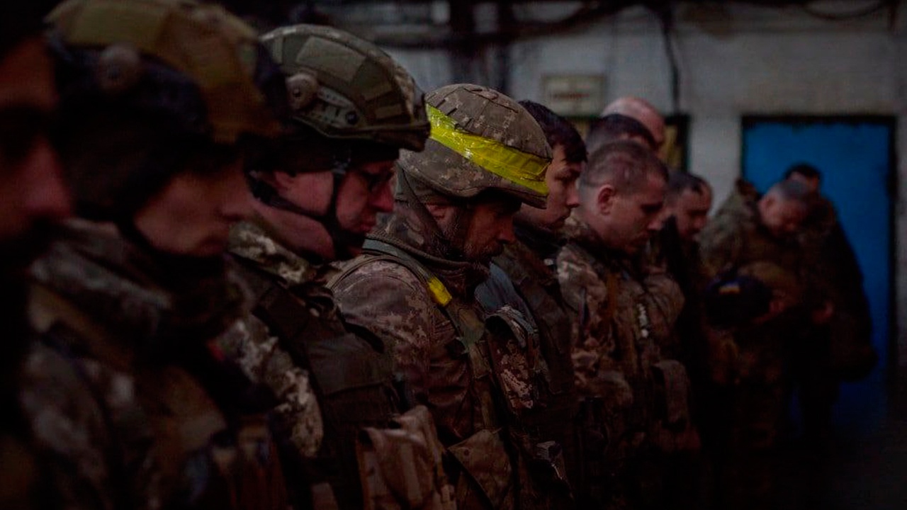 Захарова: для затыкания дыр на фронте Киев хочет призвать 2 млн человек