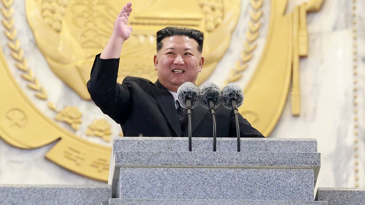 КНДР провела испытания зенитных ракет нового типа высокой дальности