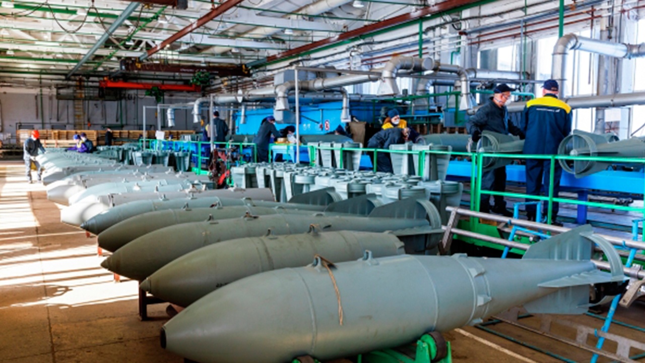 Путин заявил, что поставки средств поражения с 2022 года выросли в 22 раза