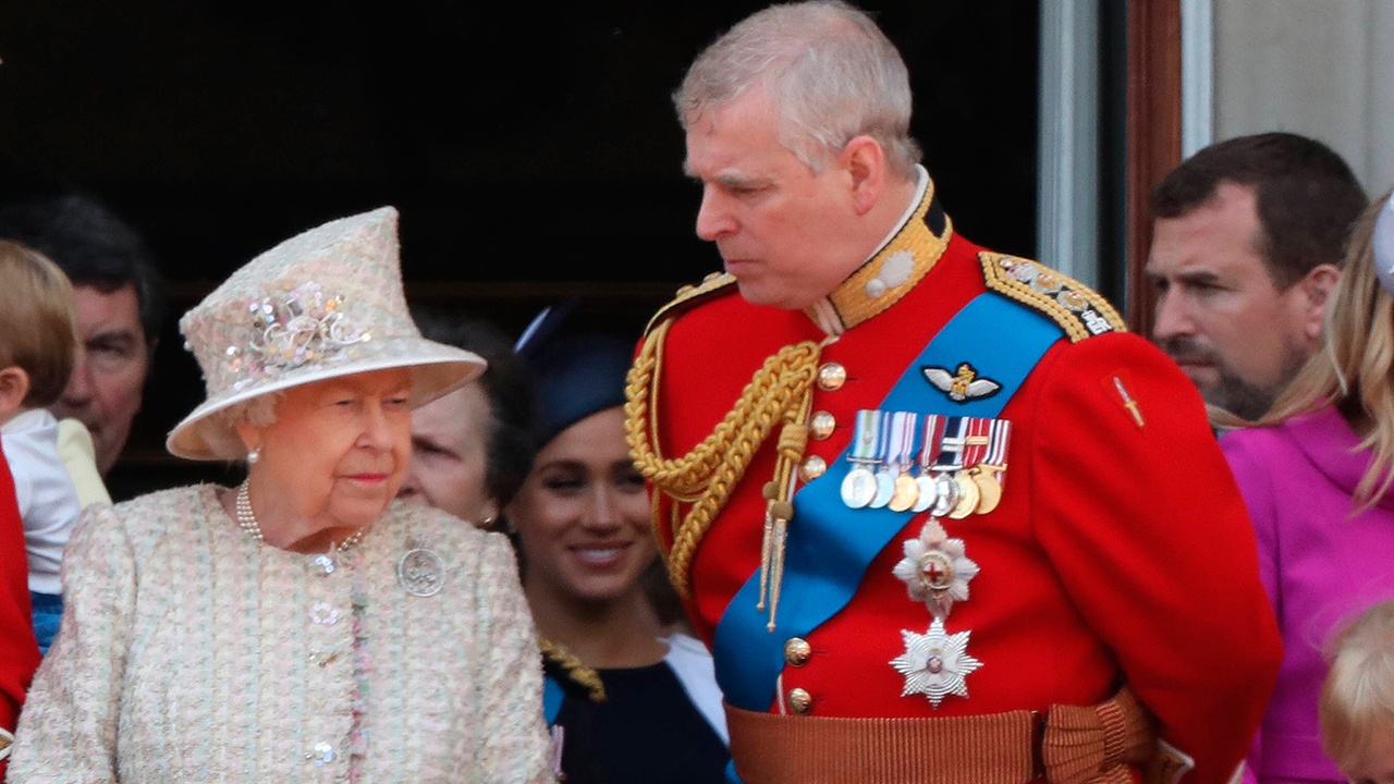 The Times: полиция Британии запросит у ФБР данные по экс-принцу Эндрю