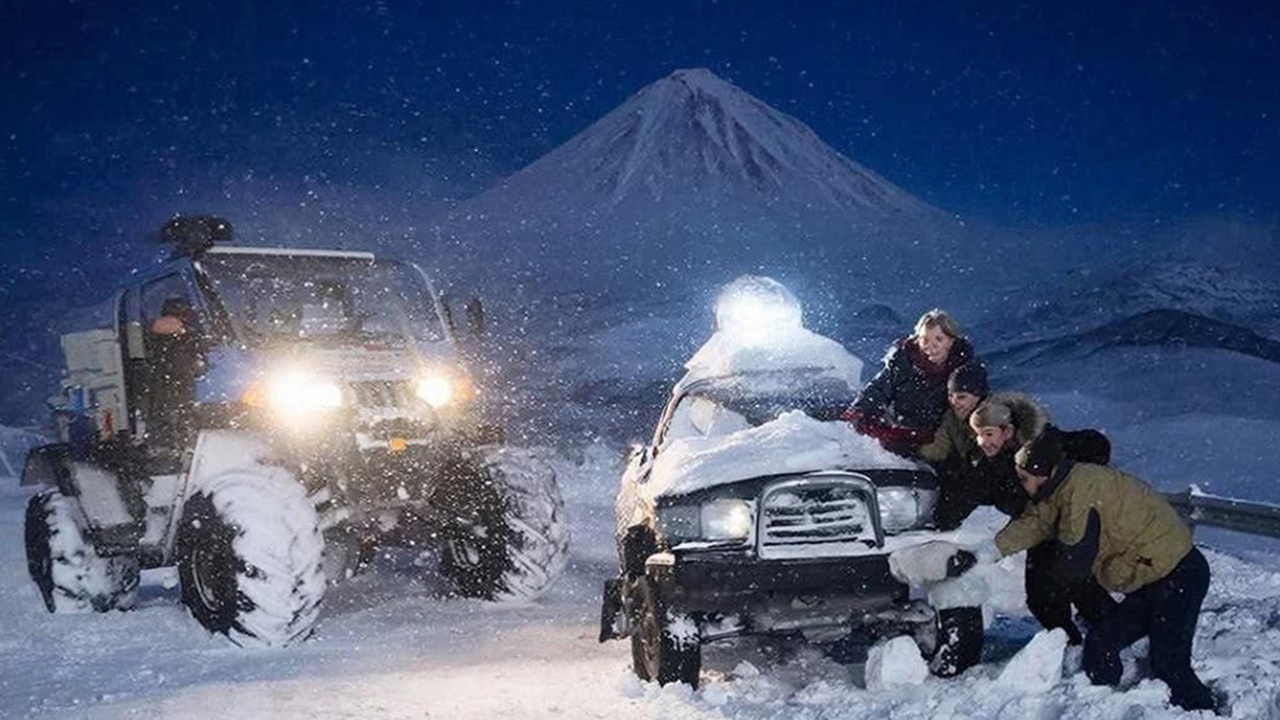 На Камчатке спасли туристов, застрявших ночью у Авачинской сопки