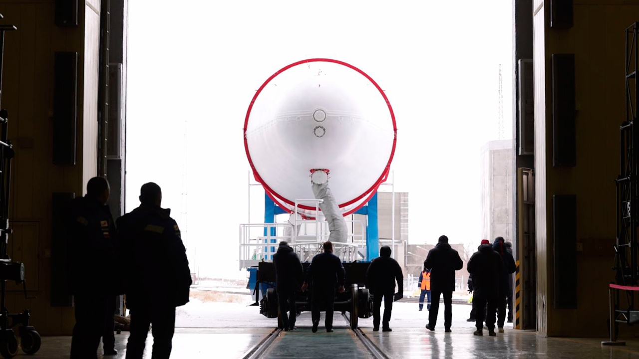 На Байконуре показали сборку ракеты «Союз-5» для первого пуска