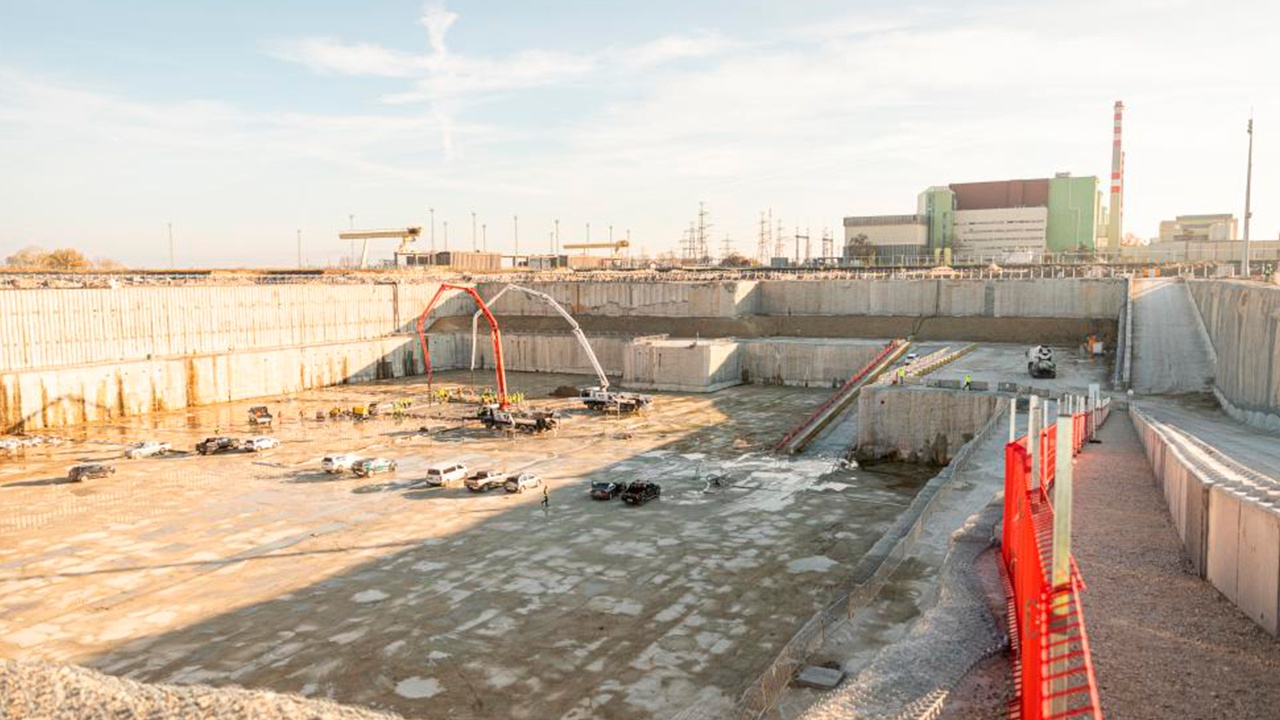 Лихачев рассказал о темпах работы по «Пакш-2» после снятия санкций США