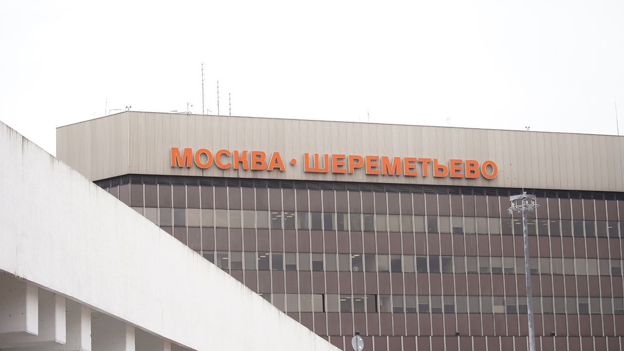 Во «Внуково» и «Шереметьево» задержали более 270 рейсов