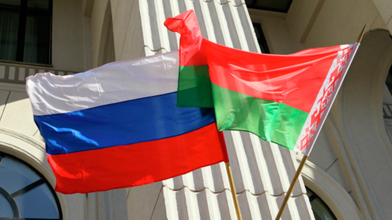 Кабмин РФ одобрил соглашение с Белоруссией о защите граждан за рубежом