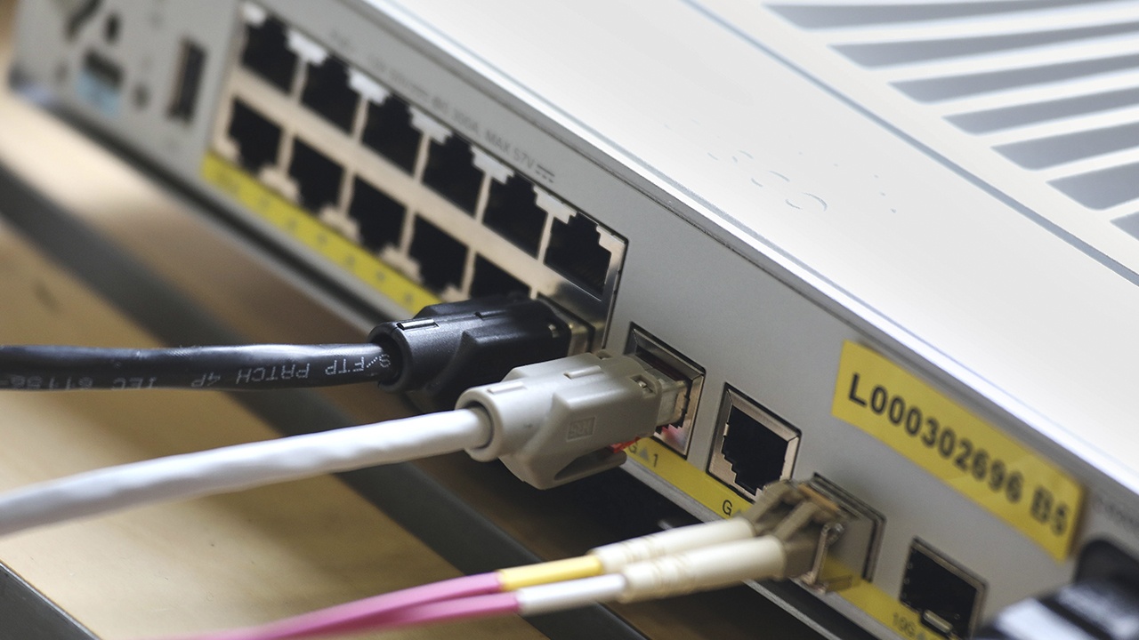 В РФ появилась замаскированная под переоформление интернета мошенническая схема