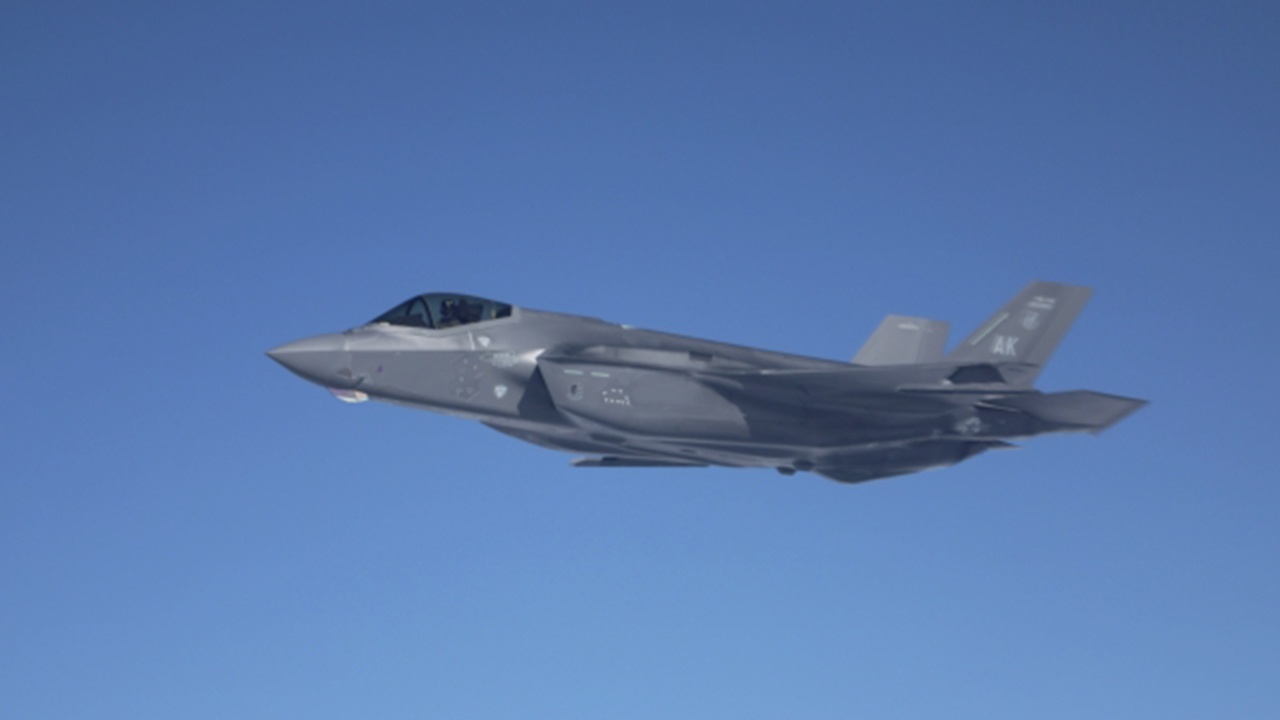 Трамп заявил о намерениях продать Турции истребители F-35