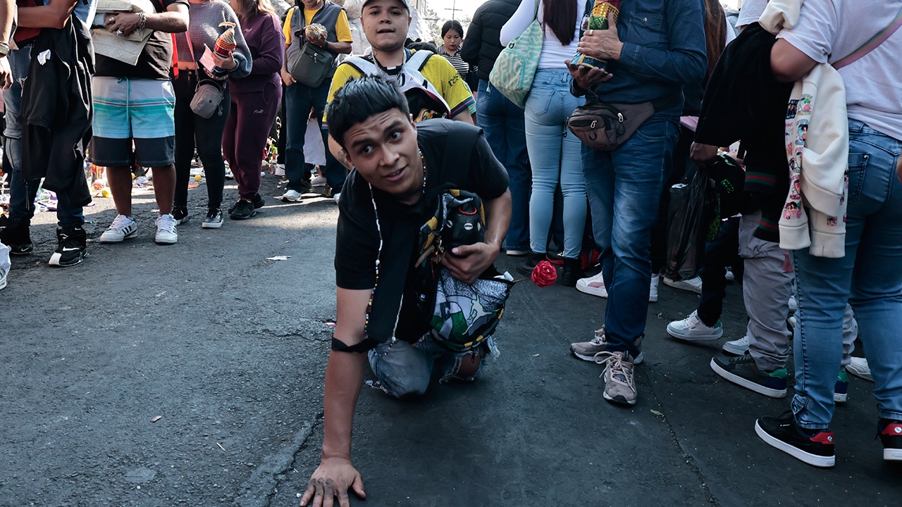Сильное землетрясение произошло рядом со столицей Мексики