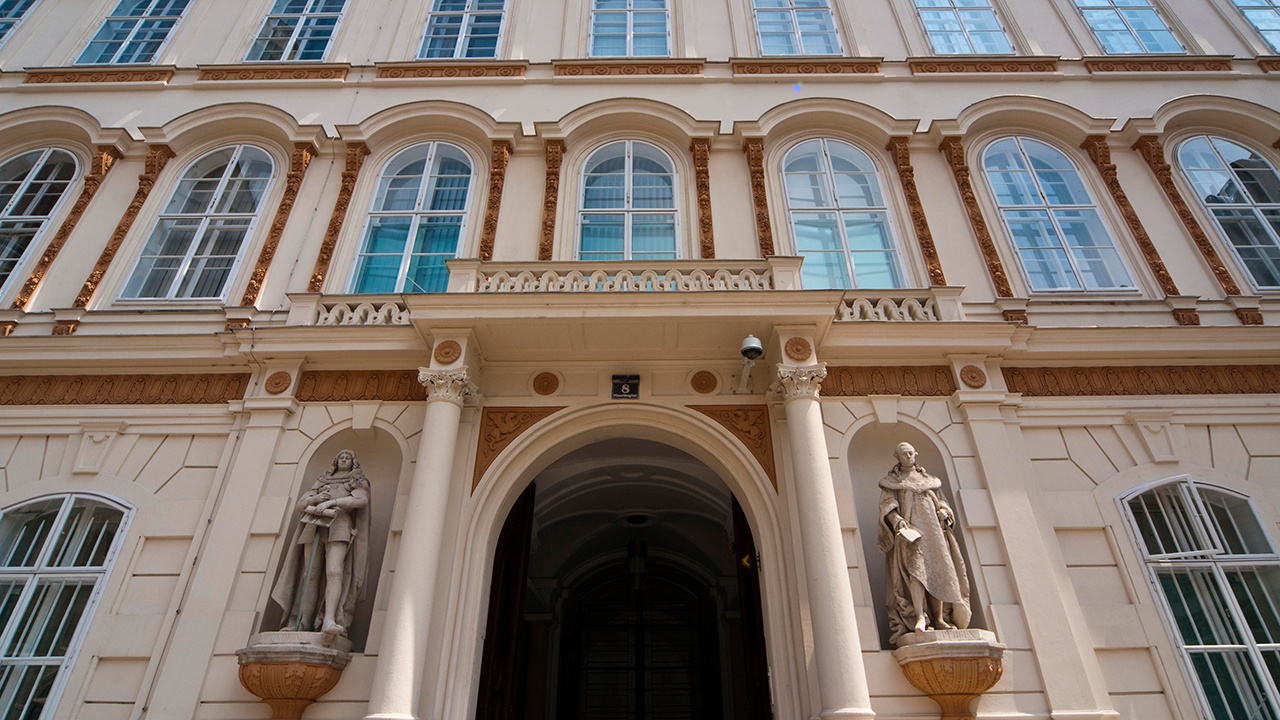 РФ направило Австрии ноту протеста из-за празднования дня рождения Бандеры