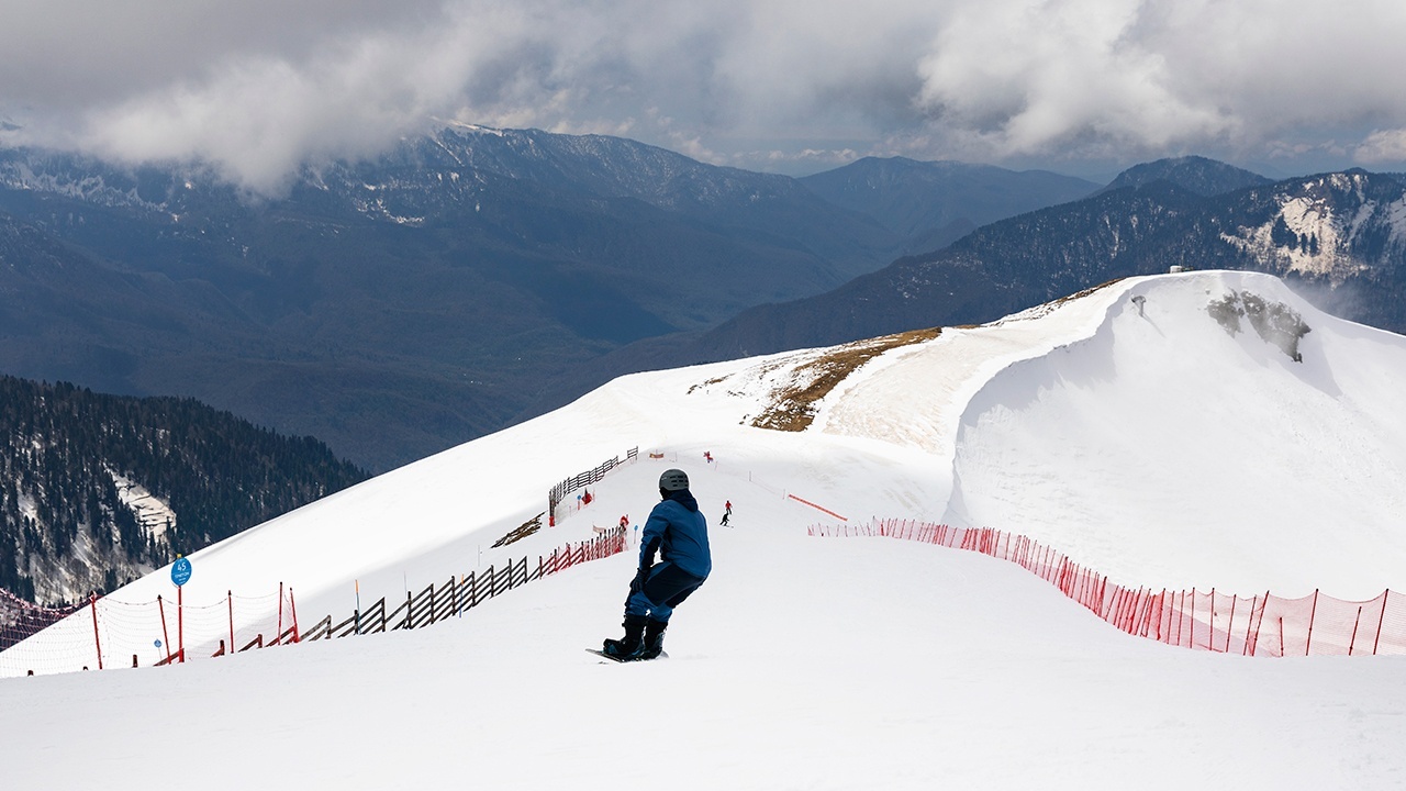 У персонала бара в Шерегеше, где отравились туристы, выявили норовирус
