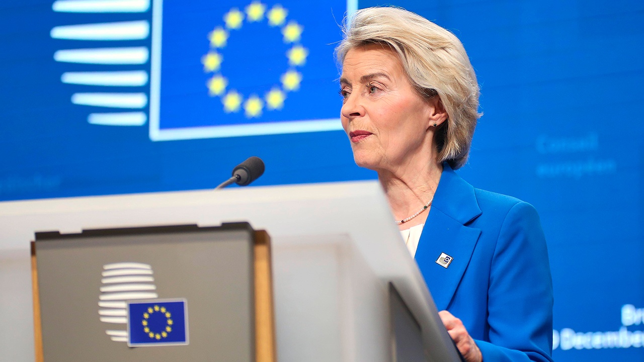 В Еврокомиссии рассказали о распределении кредита в 90 млрд евро для Украины