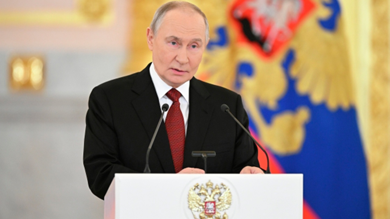 Путин: ситуация на международной арене все больше и больше деградирует