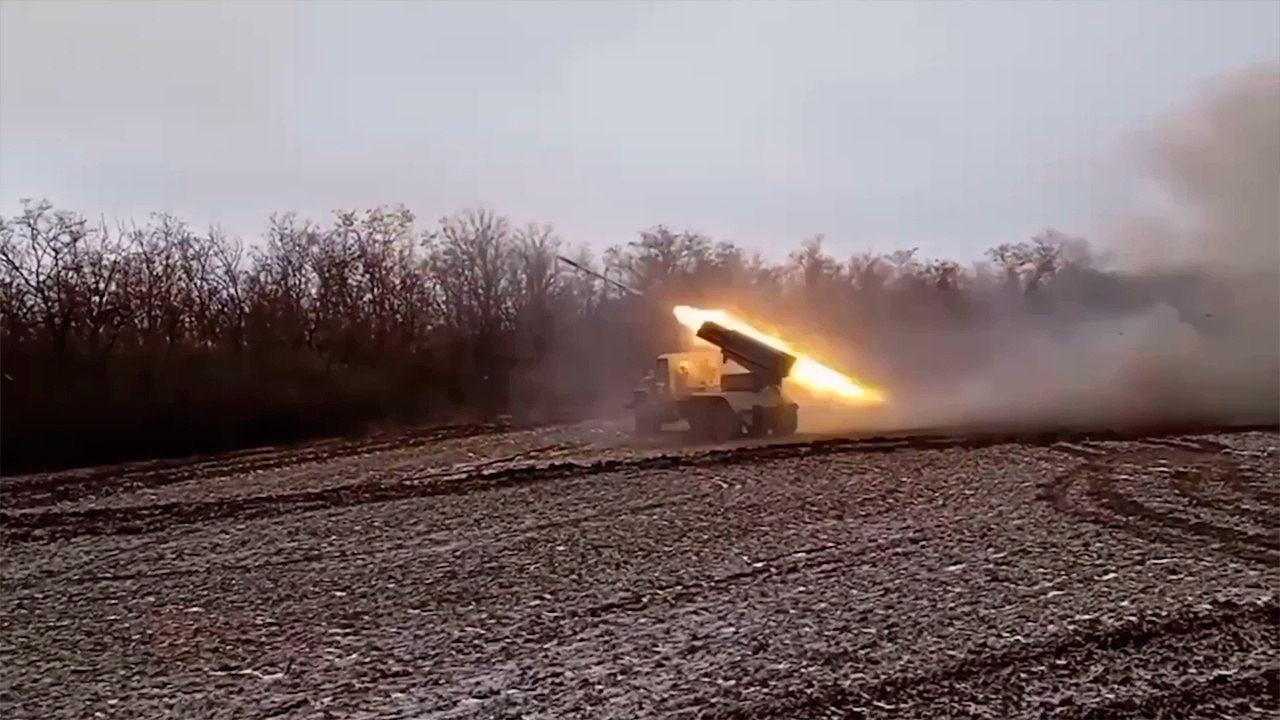 «Град» уничтожил склад боеприпасов, живую силу и технику боевиков в ДНР