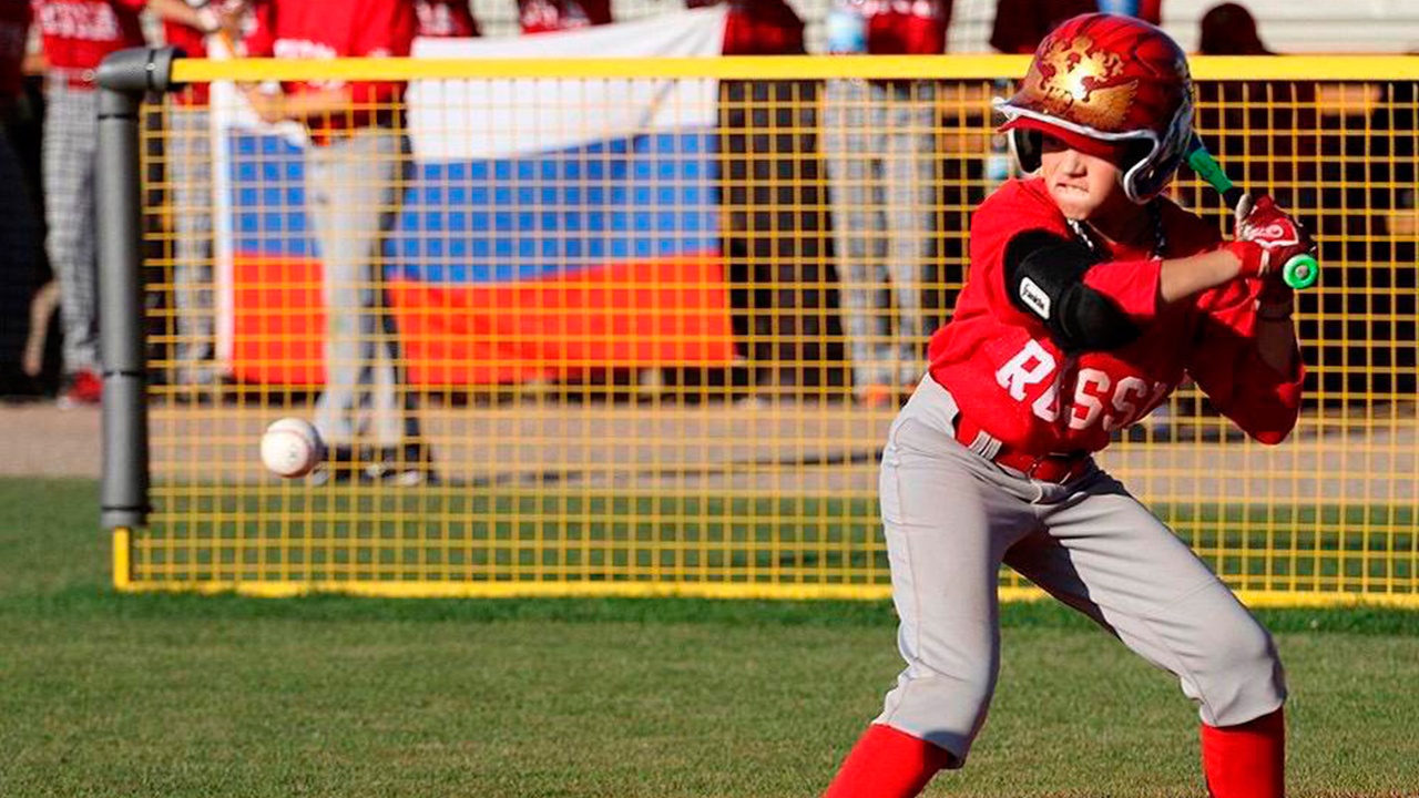 Юниоров из РФ допустили к турнирам по бейсболу и софтболу без ограничений