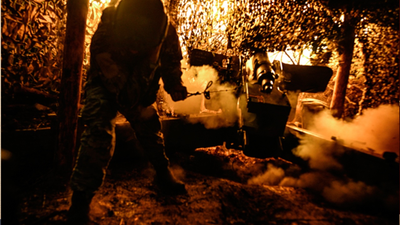 Военнослужащие ГрВ «Центр» нанесли огневое поражение боевикам «Азова»*