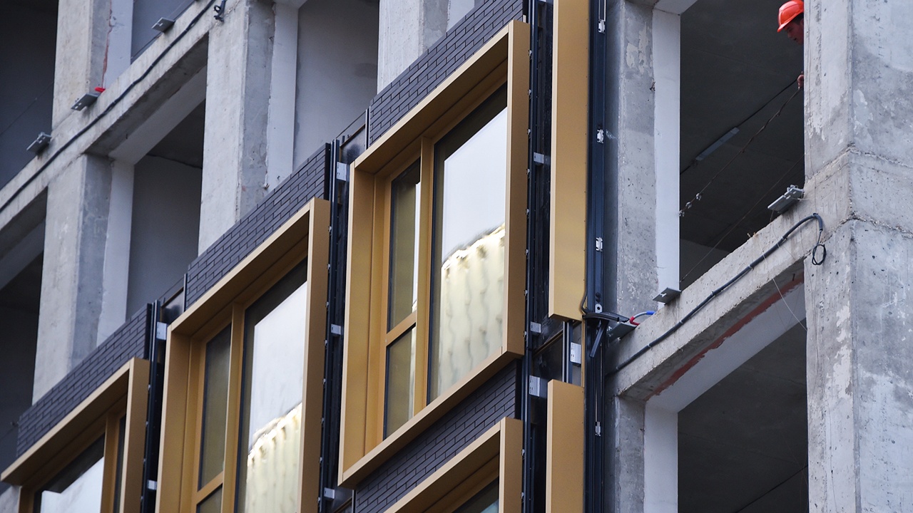 Путин предложил включить в проекты новостроек параметры отделки