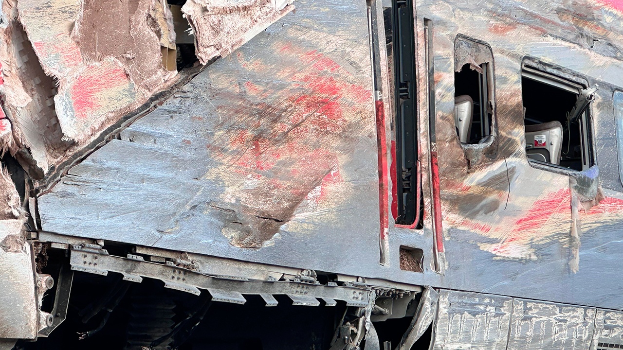 Названа предварительная причина крушения поездов в Испании