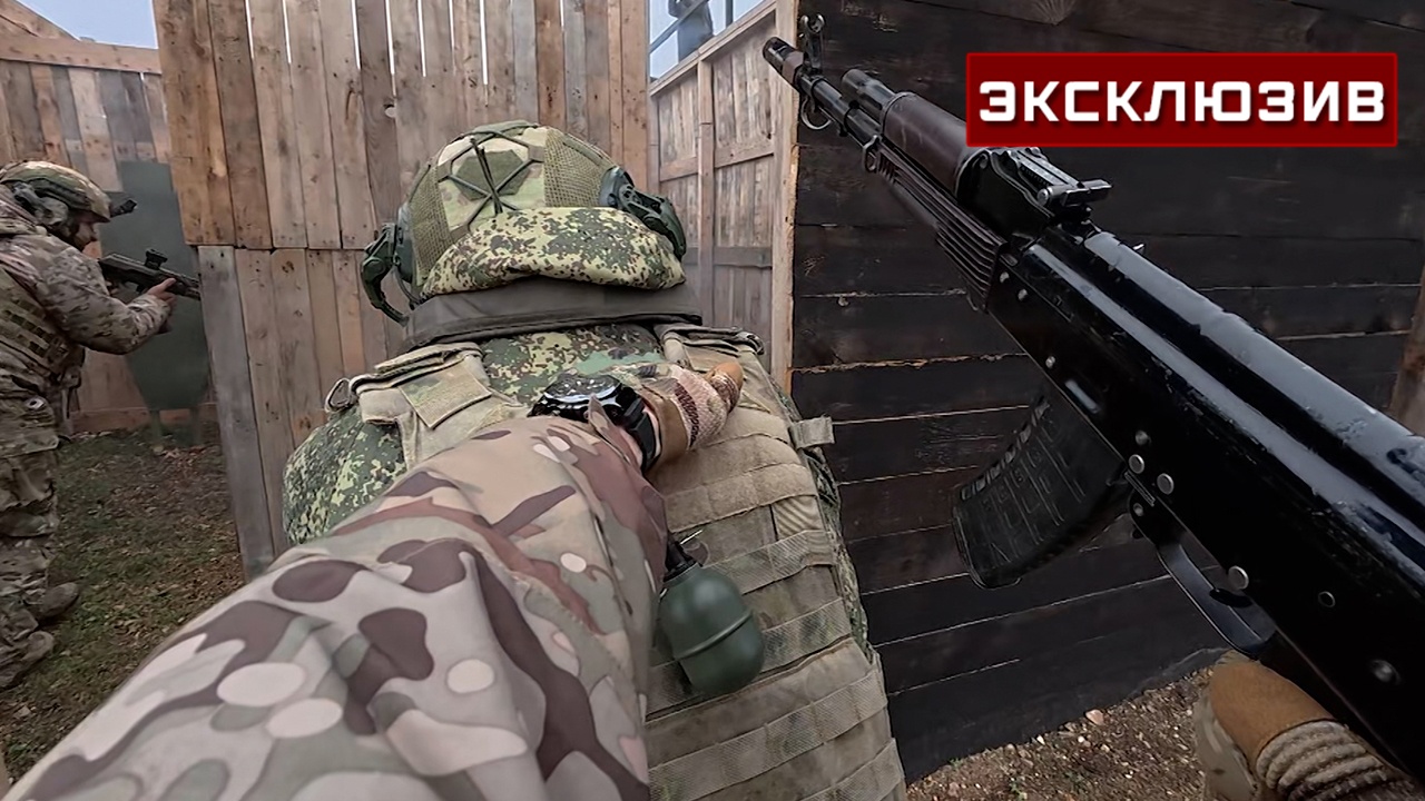 Уметь все и сразу: на полигоне ЮВО показали, как готовят штурмовиков