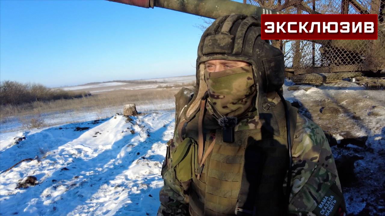 Герой РФ рассказал, как на танке вывел колонну машин через минное поле