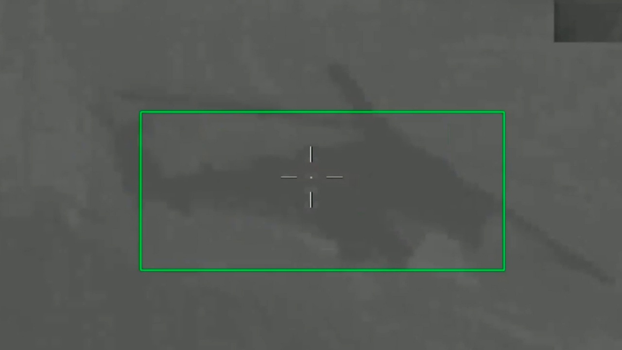 Опубликованы кадры поражения украинских Ми-24 и Ми-8 «Геранями»