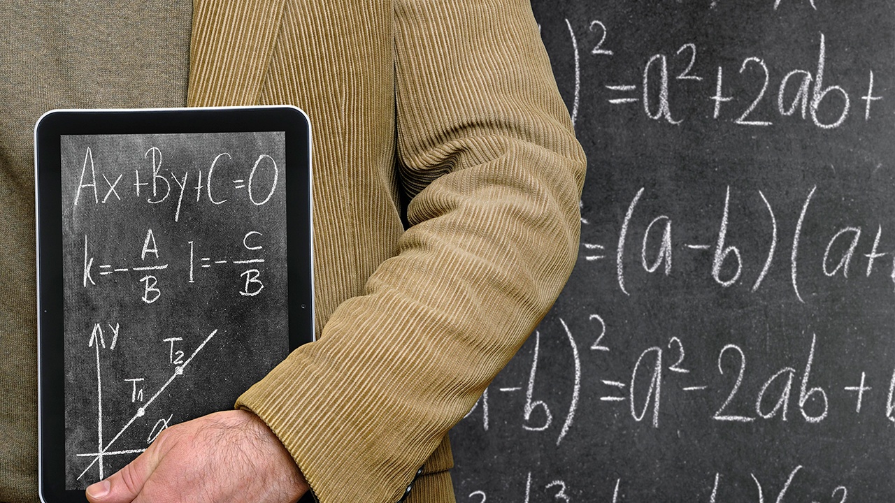 Математик из РФ сумел решить считавшееся нерешаемым с XIX века уравнение