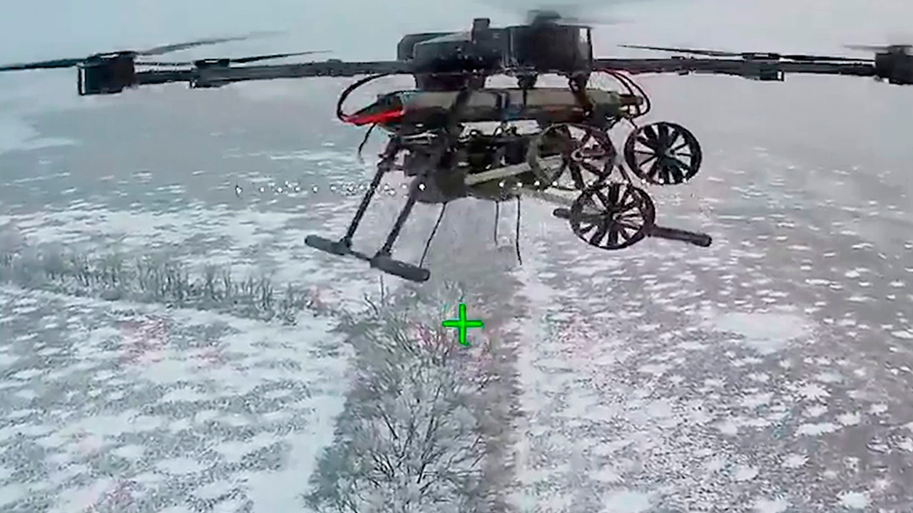 Дроны группировки «Север» поразили «Бабу-ягу» и гаубицу производства США