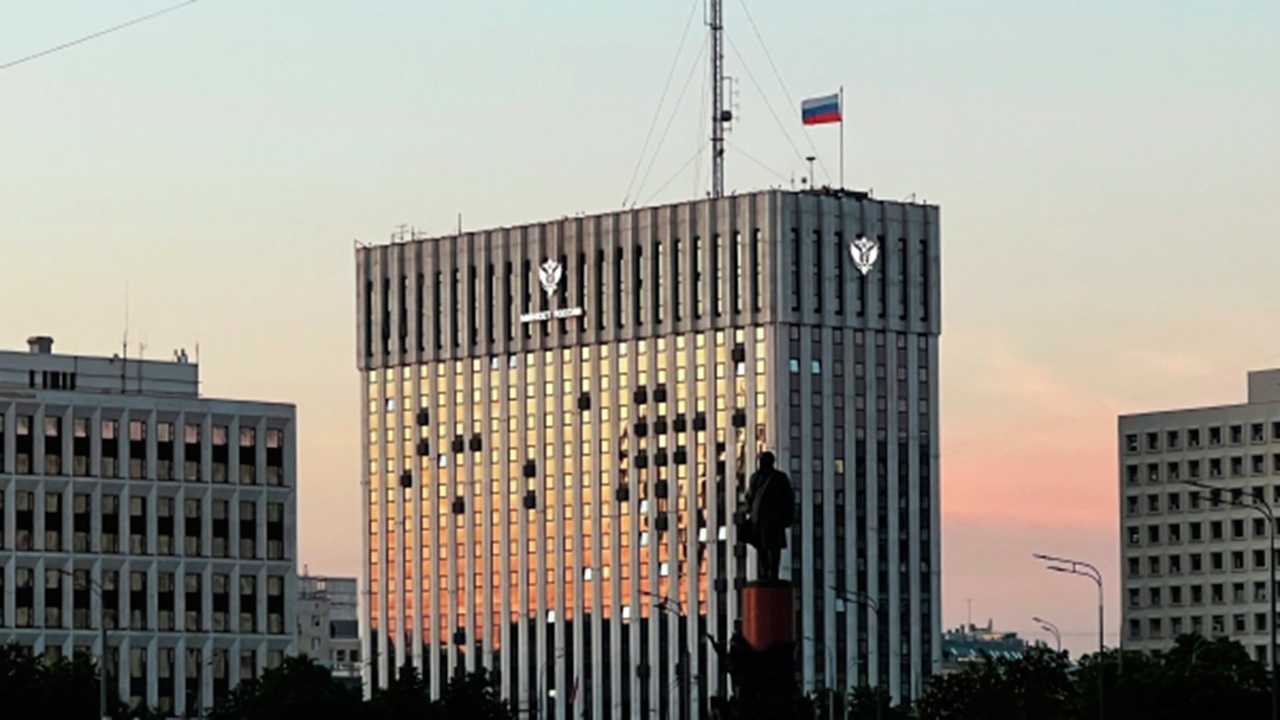 Минюст предложил запретить арест имущества при долге менее 10 тысяч рублей