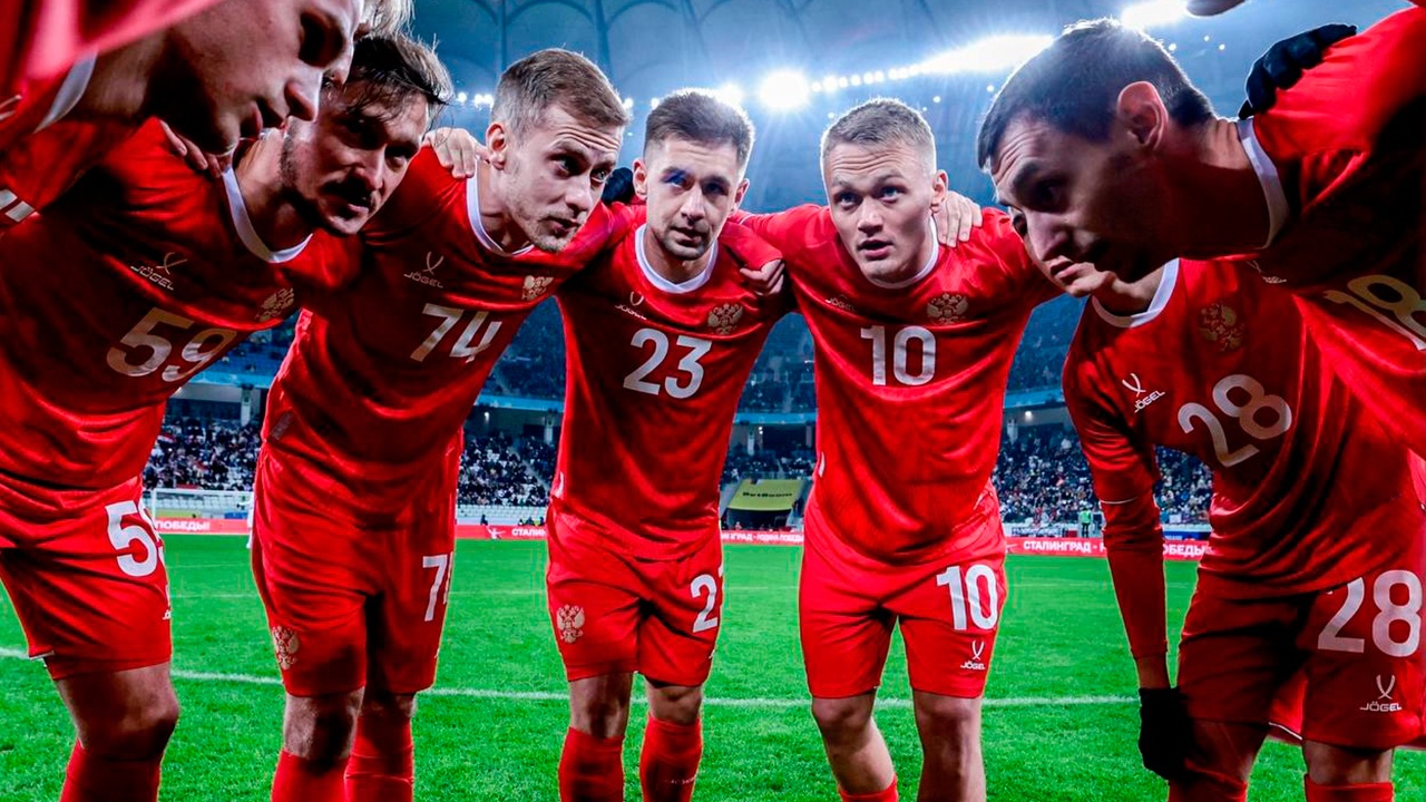 В Кремле оценили призыв Инфантино вернуть российский футбол