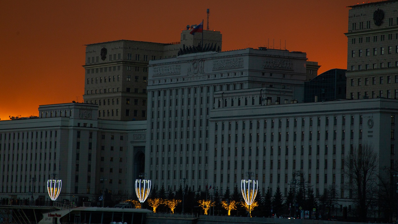 Средства ПВО перехватили 82 украинских дрона минувшей ночью