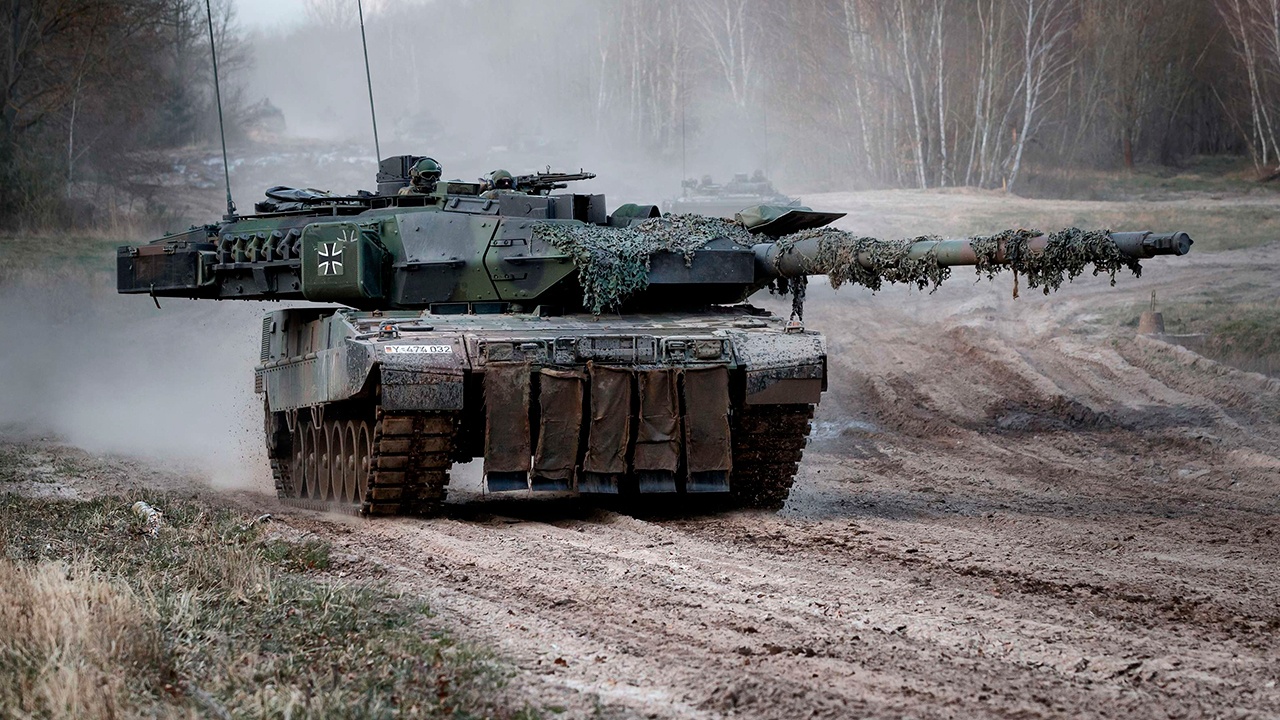 NI: ФРГ перебросит 105 танков к границе Литвы с Белоруссией