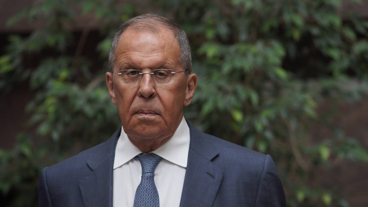 Лавров: Россия не собирается нападать на Европу, но готова дать военный ответ