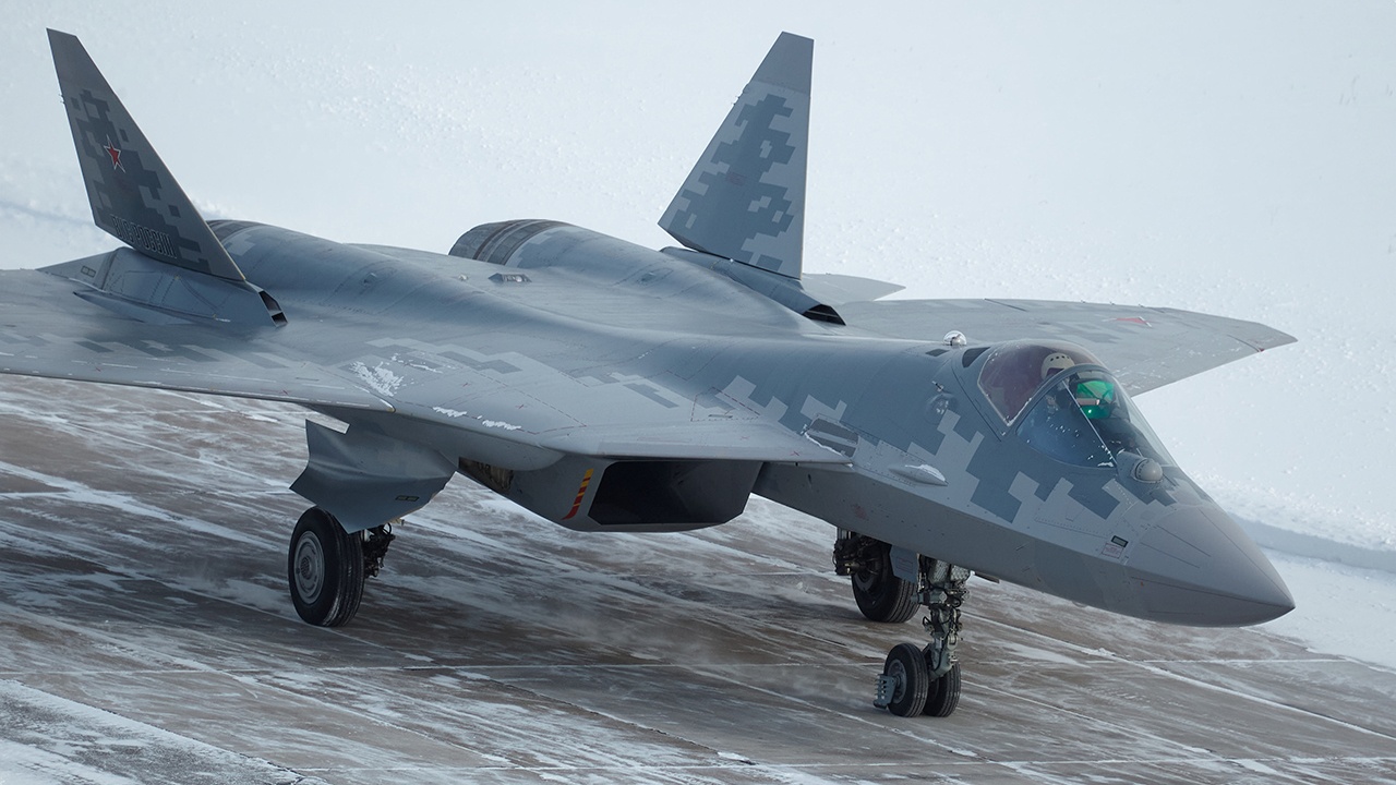 МО РФ получило партию Су-57 с обновленным комплексом вооружения