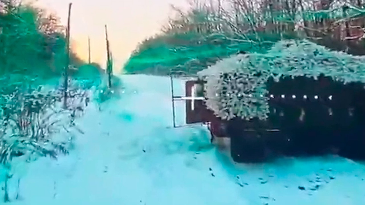 Дроноводы группировки «Север» сожгли бронеавтомобиль HMMWV 