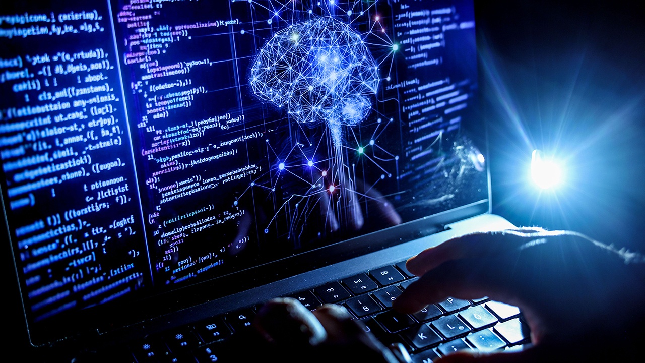 Работающую в сфере ЖКХ нейросеть пришлось отучать общаться матом