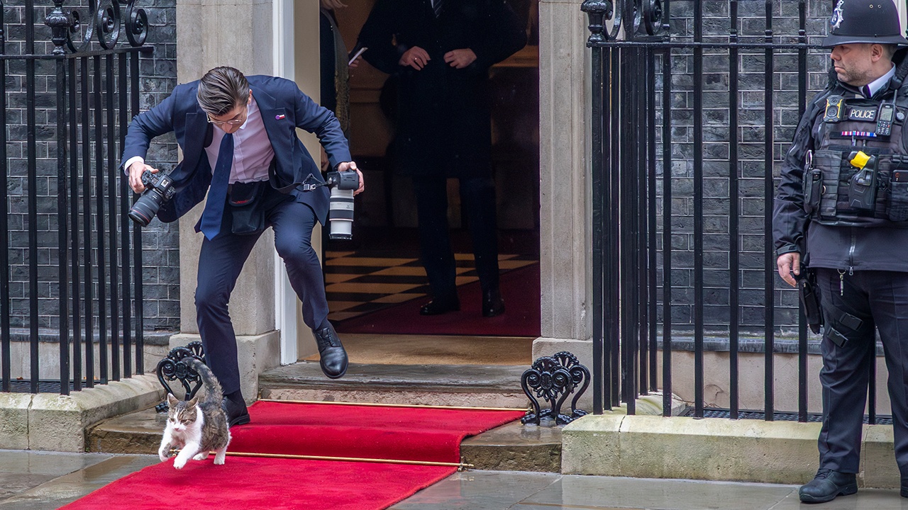 Дмитриев отреагировал строчкой Queen на отставки в Британии