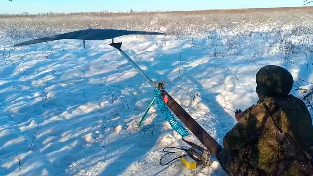 Дроноводы с «Суперкамом» помогли артиллерии уничтожить опорник врага