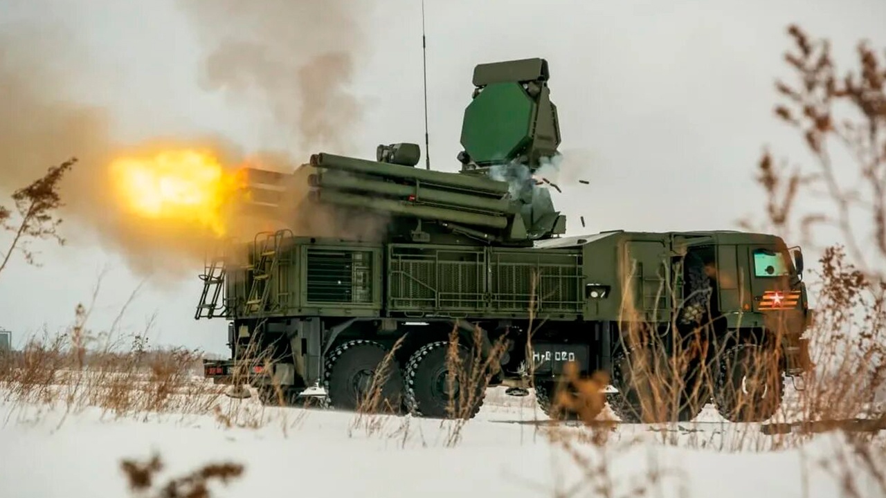 ПВО уничтожила 21 БПЛА над Крымом, Азовским и Черным морями