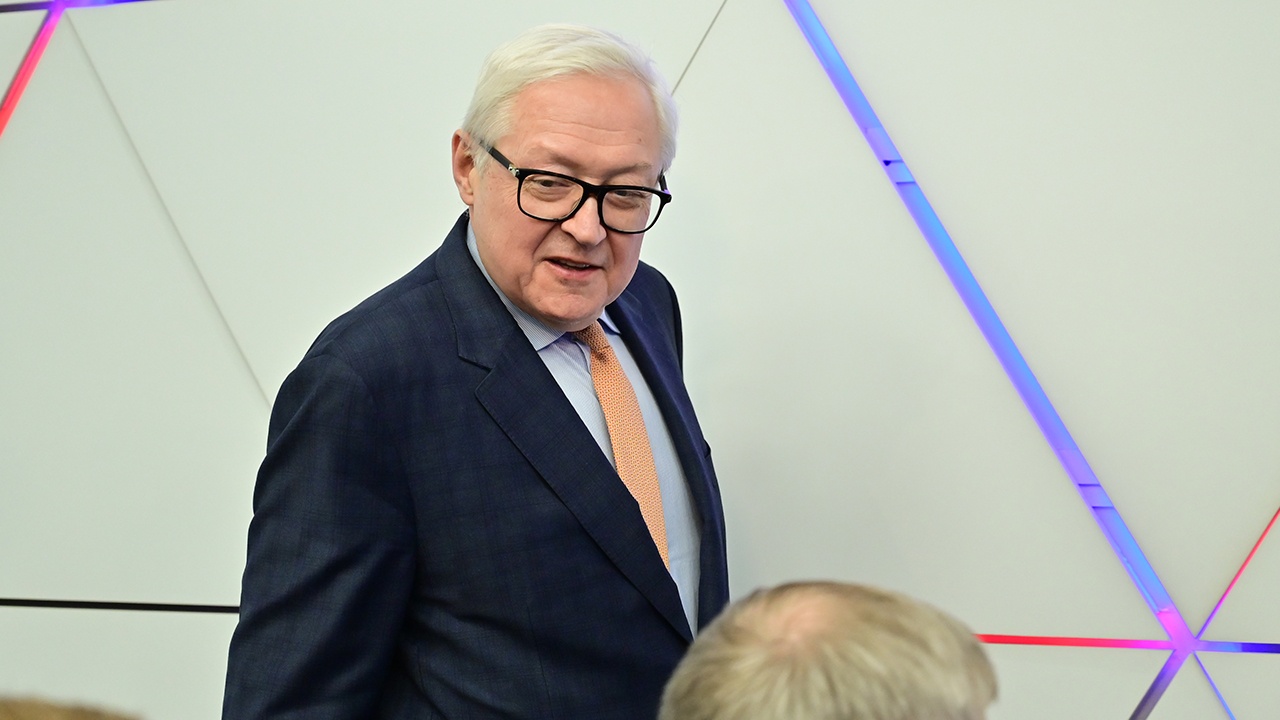 Рябков рассказал, как будет действовать делегация России в Женеве