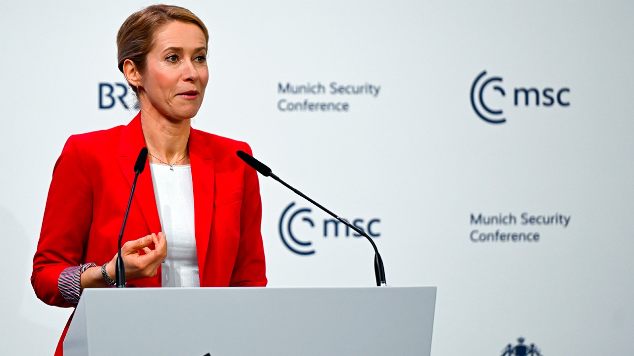 Politico присудила Каллас премию за худший «покерфейс»